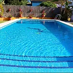 Chalet Con Piscina En Roche Viejo